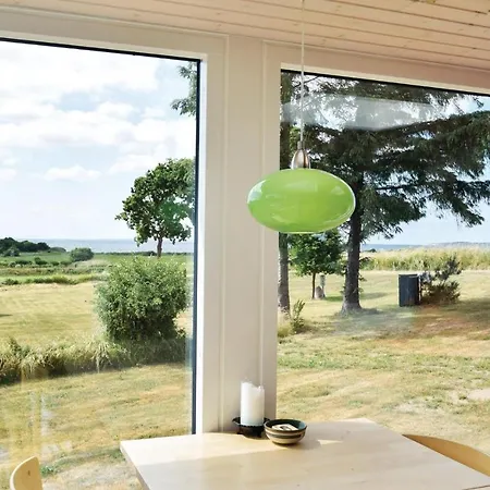Three-bedroom Holiday In